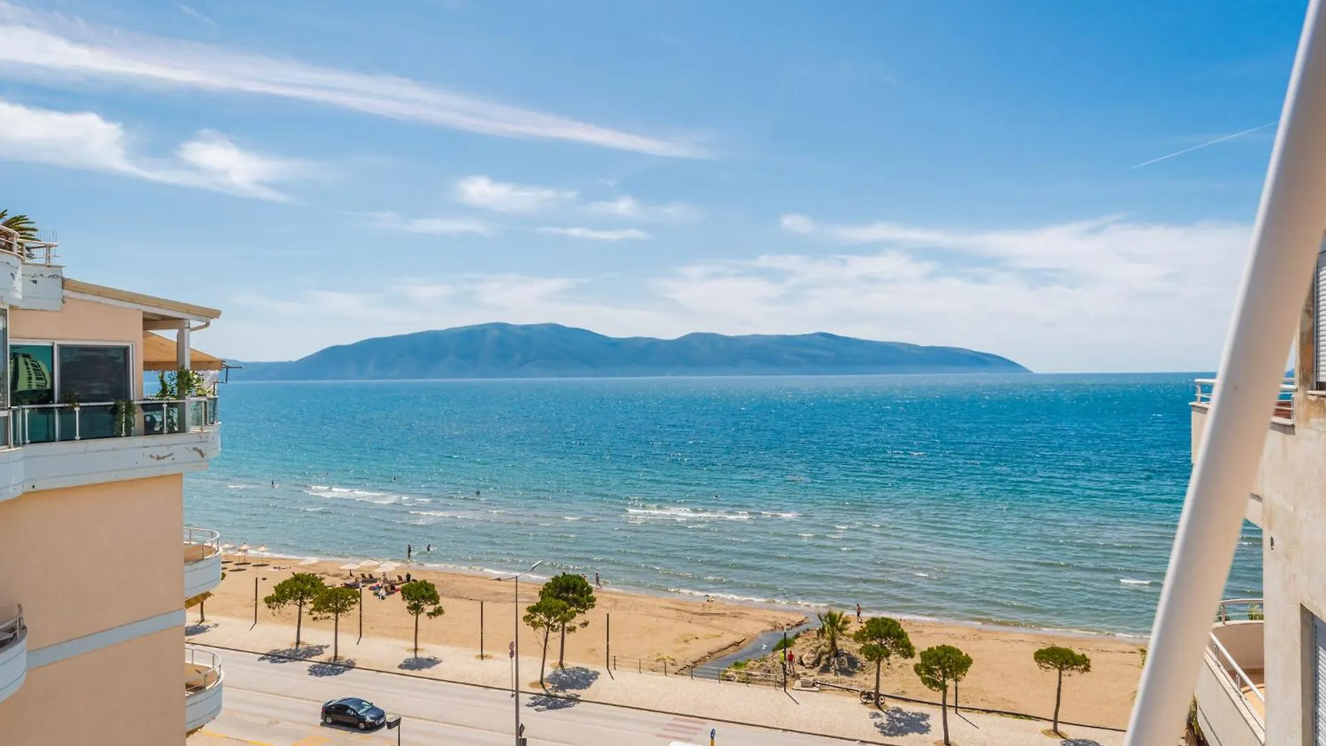 Bliss Apartment By Kondo Stays Vlorë 0*,
